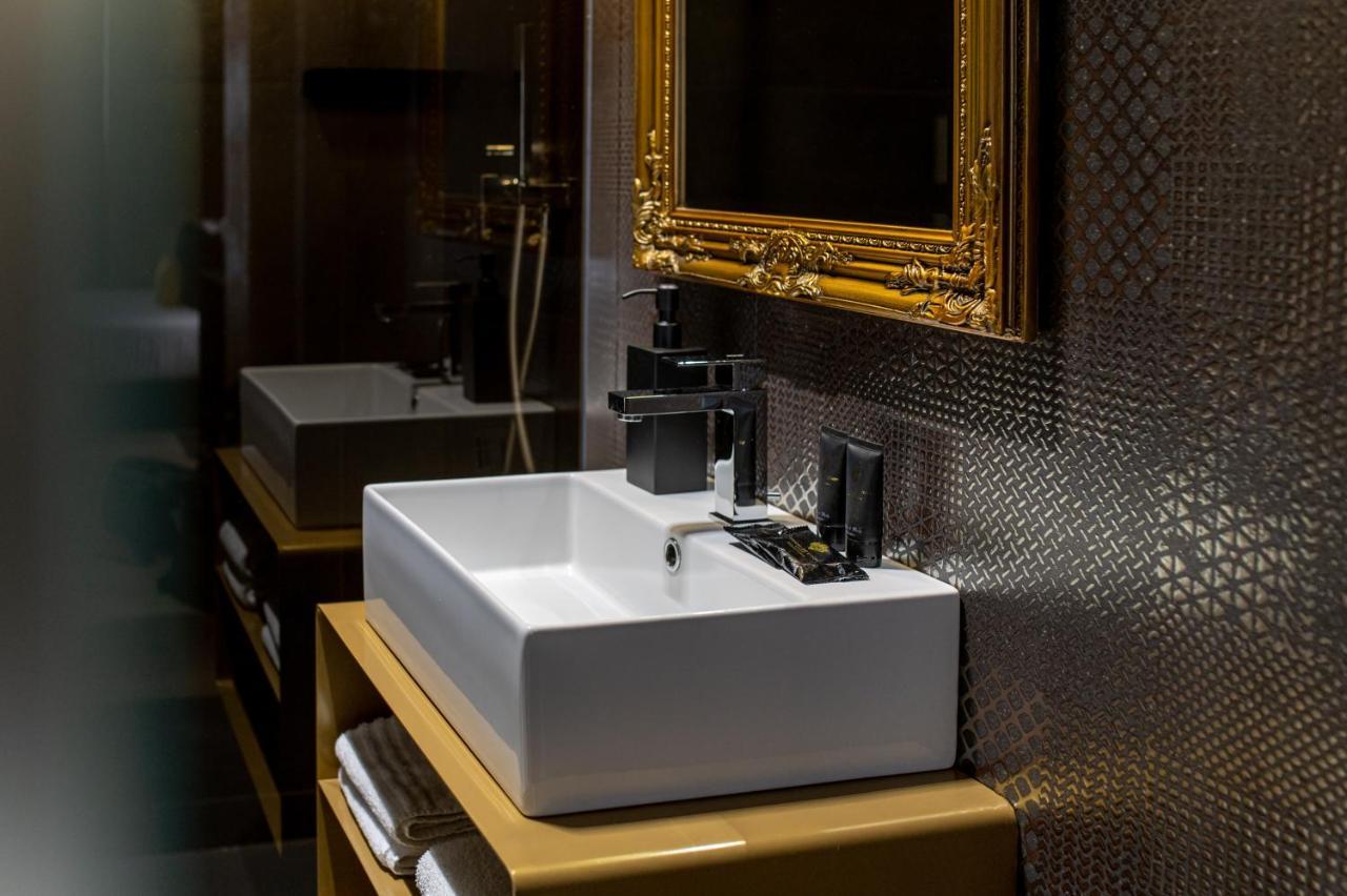 Plebiscito Boutique Rooms Napoli Ngoại thất bức ảnh