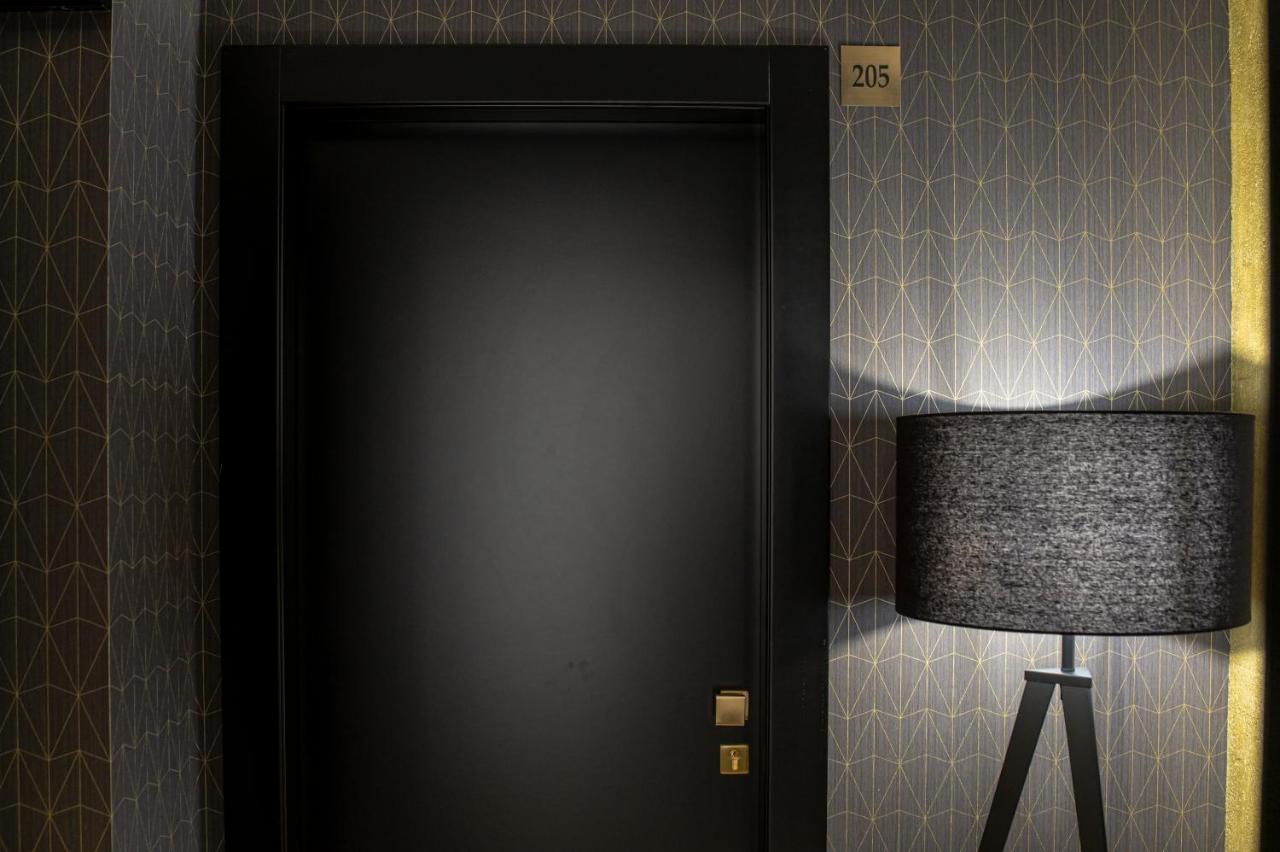 Plebiscito Boutique Rooms Napoli Ngoại thất bức ảnh
